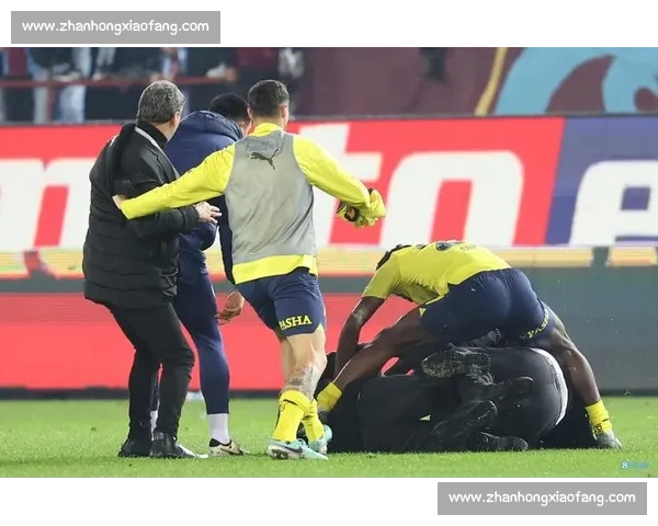 土媒：费内巴切瞄准皇马锋煞，8 月引援 deadline 前或启动租借攻势