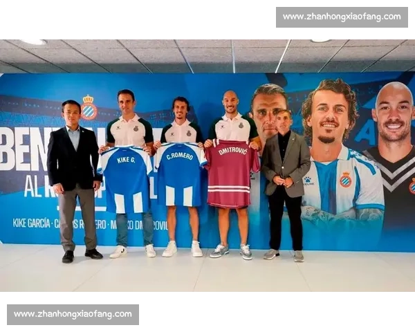 官方:西班牙人免签塞尔维亚国门德米特罗维奇,签约三年 官方:西班牙人免签塞尔维亚国门德米特罗维奇,签约三年